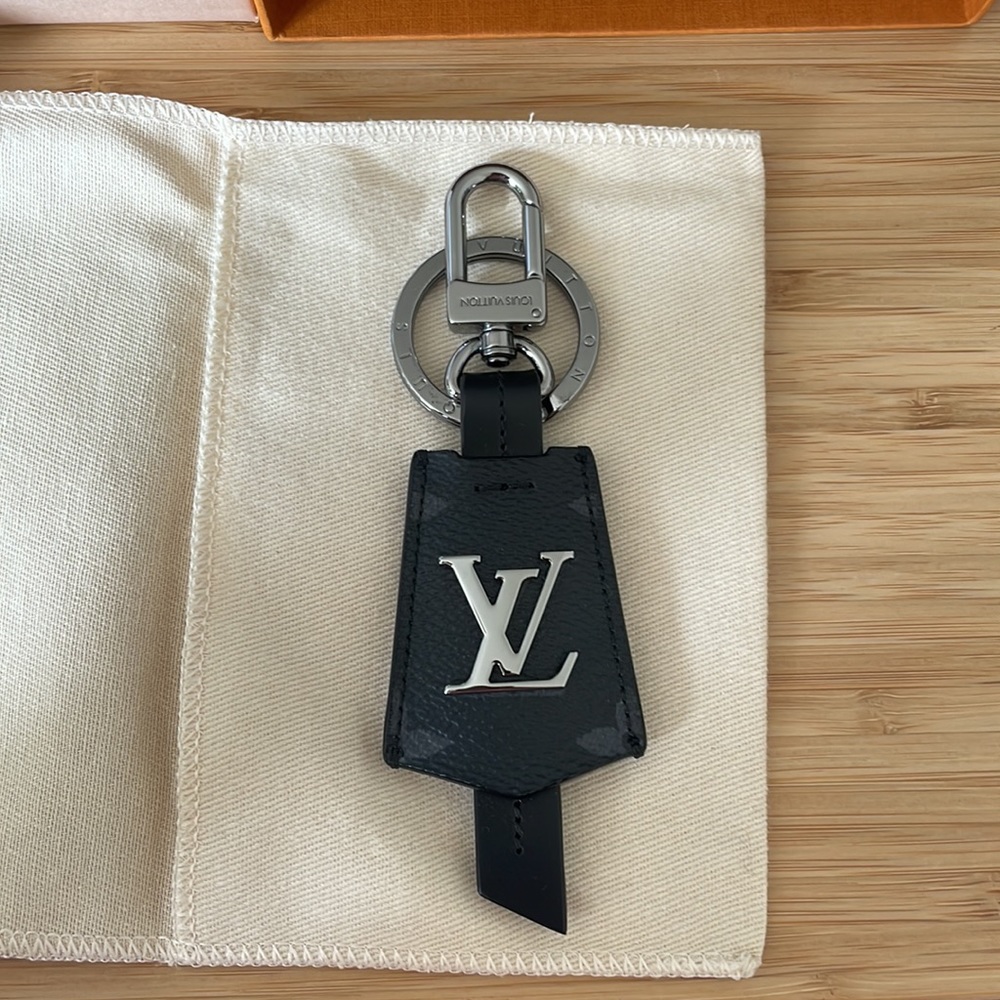 Louis Vuitton Key ring - Picture 3 of 5